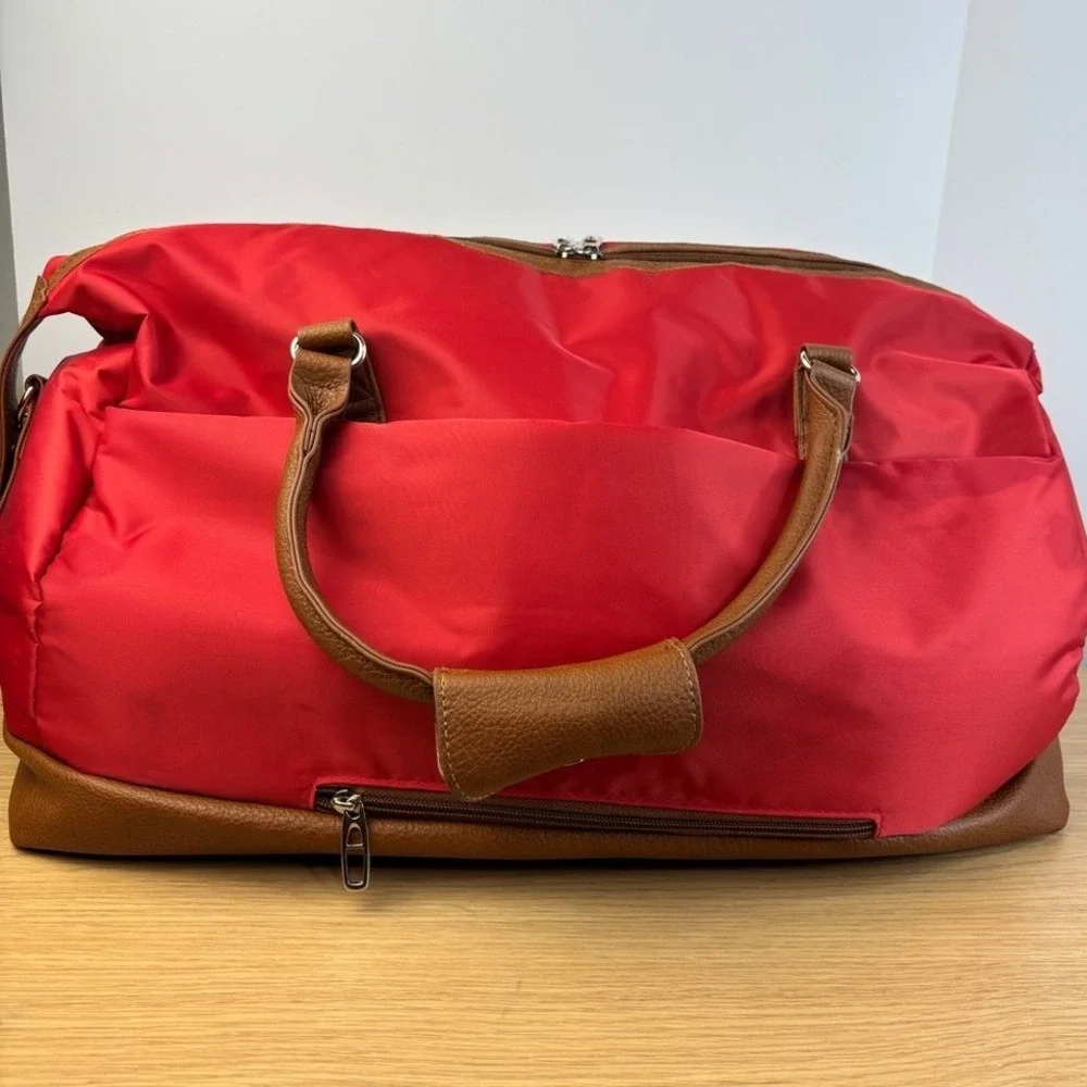 Hard‎ Rock Hotel Atlantic City Duffel Bag Large Red Brown Travel Luggage Rare